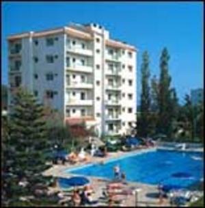 Allwin Roussos Beach Limassol Exteriör bild